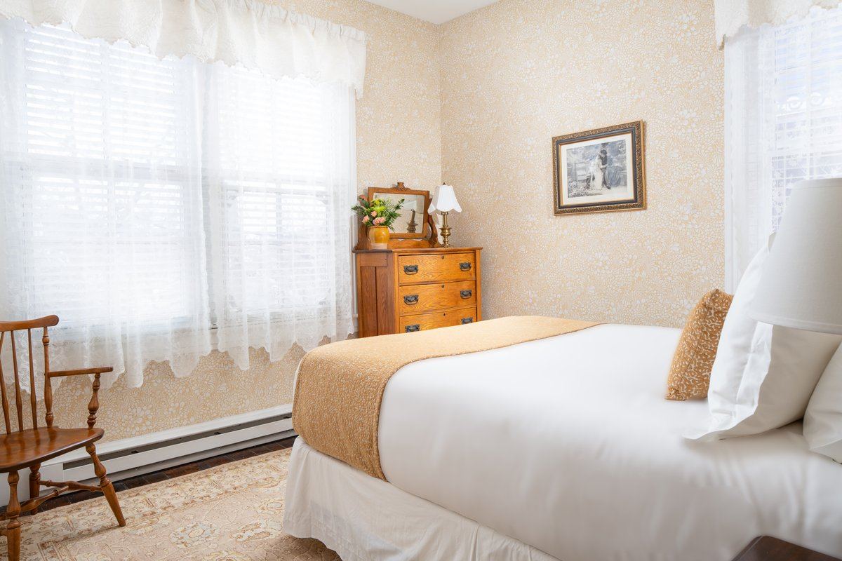 Davis Suite bedroom