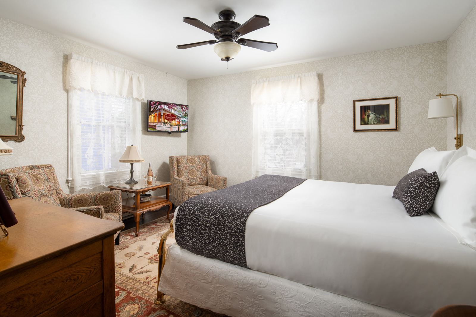 Decatur Room bedroom